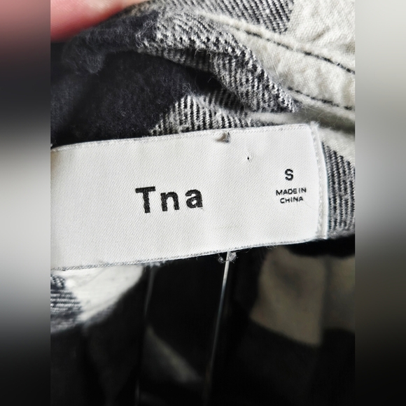 Aritzia TNA Gingham Plaid Modern Cottagecore Hooded Button Shirt, Small - Picture 3 of 4